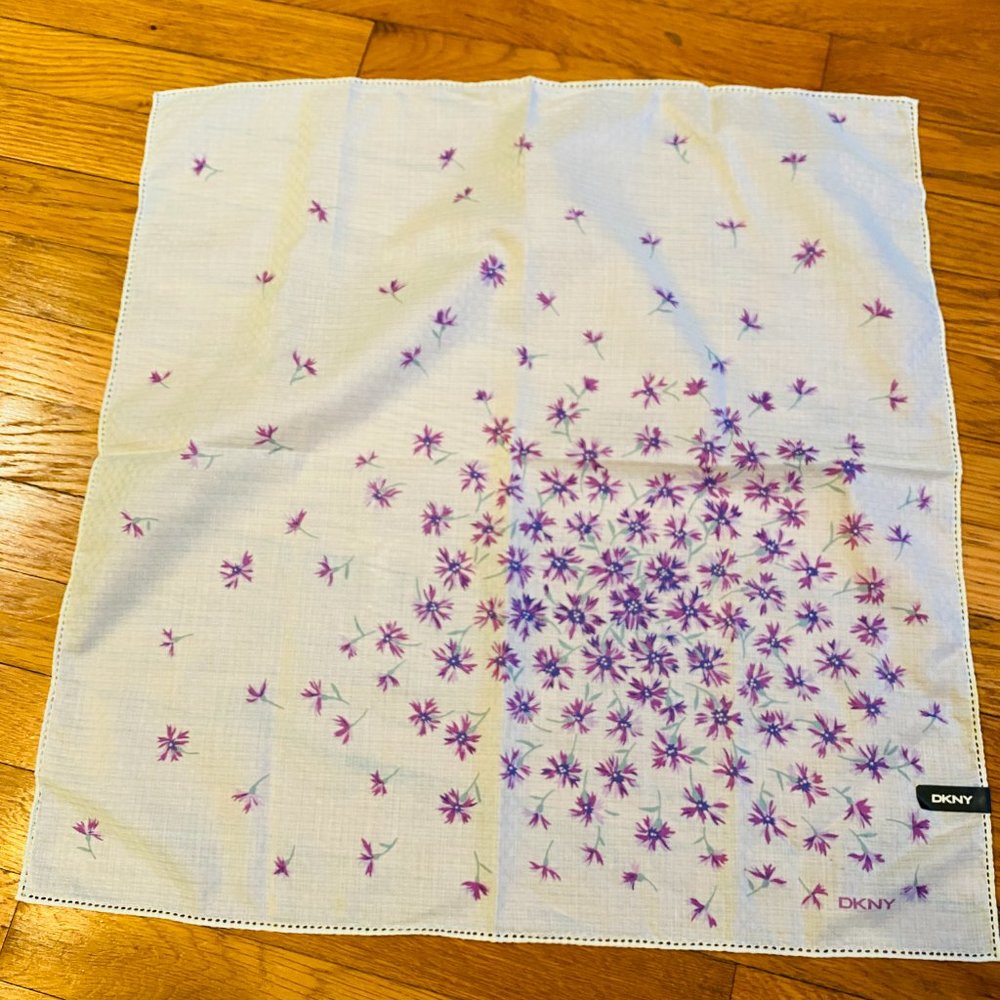 NWT Vintage DKNY Light Green, Purple Floral Print Handkerchief/Scarf